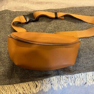 Monos Metro Sling - Saddle Tan Vegan Leather